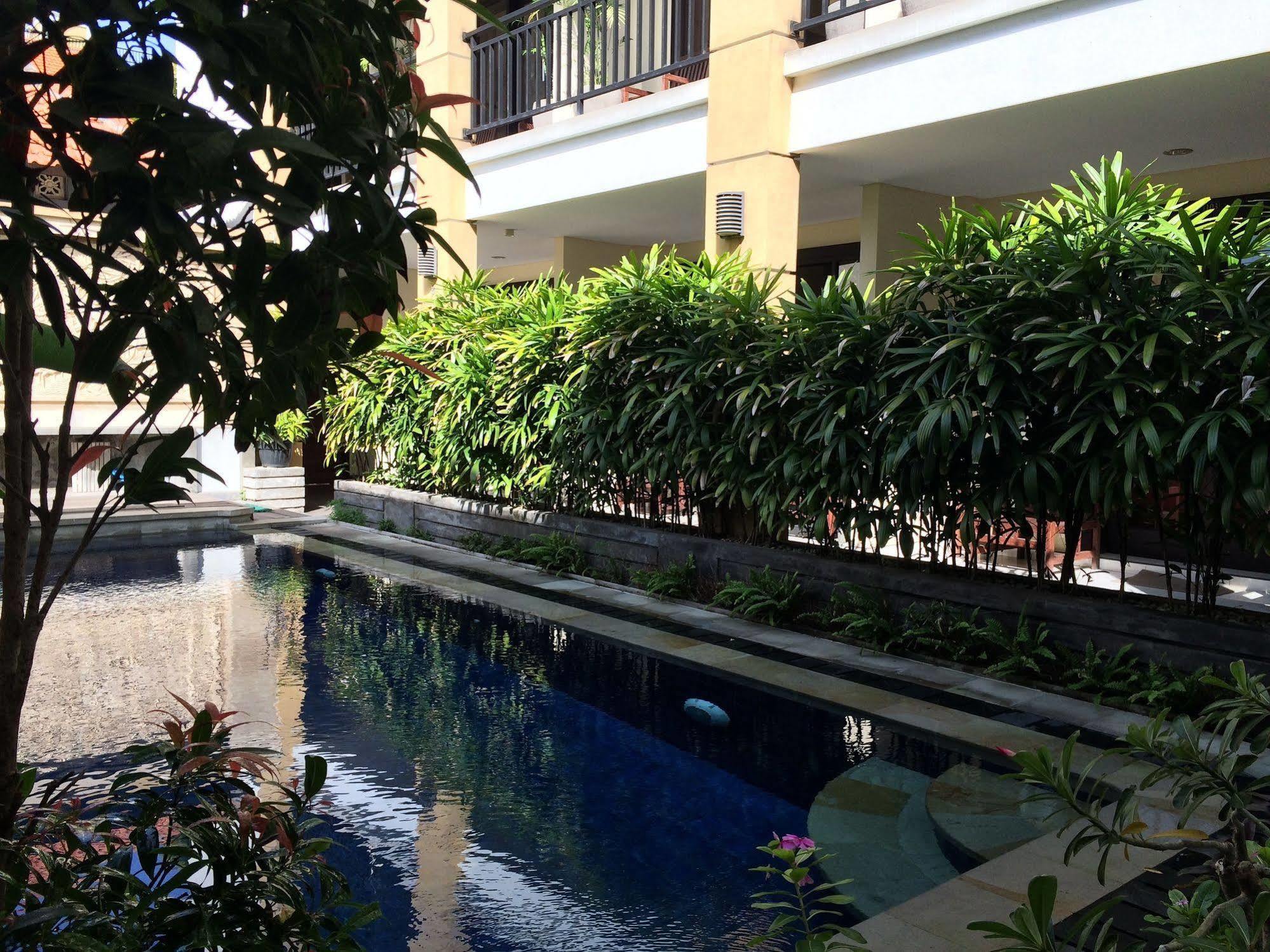 Kondra Premiere Guest House Kuta Kuta Lombok Buitenkant foto