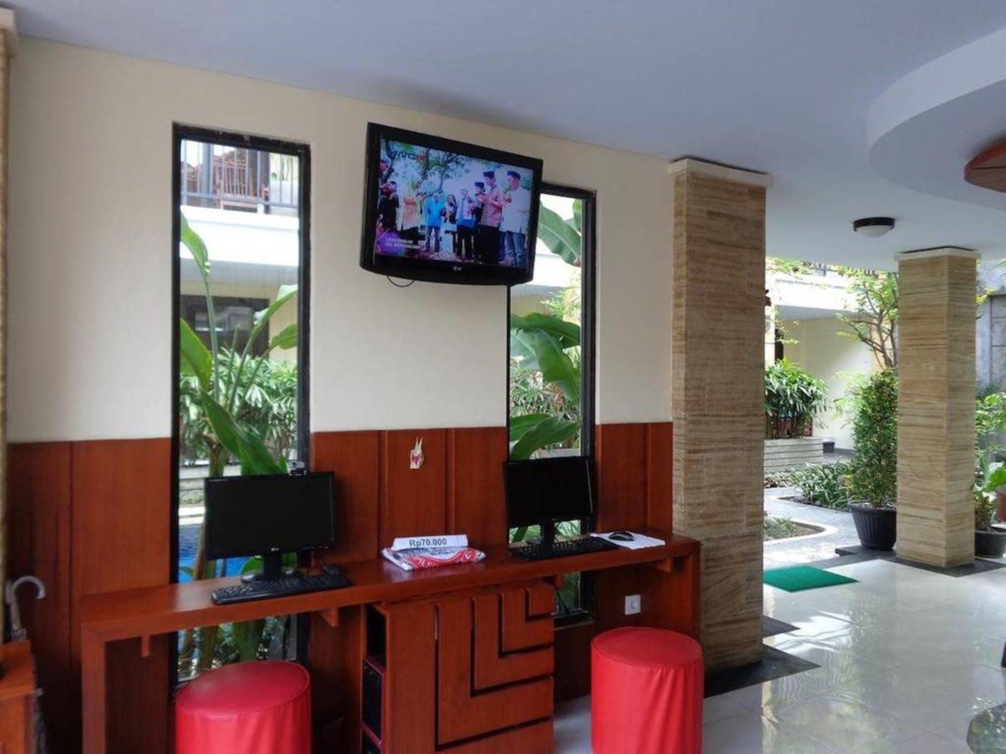 Kondra Premiere Guest House Kuta Kuta Lombok Buitenkant foto