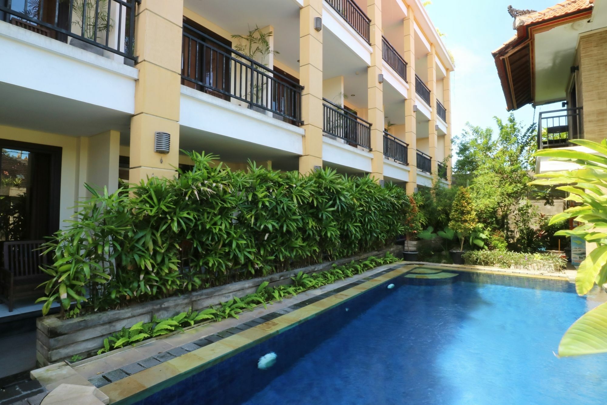 Kondra Premiere Guest House Kuta Kuta Lombok Buitenkant foto
